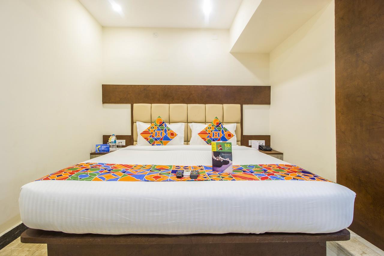 העיר בנגלור Fabhotel Crown Suites - Nr Sony Signals מראה חיצוני תמונה